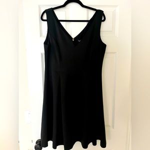 DKNY V Neck A Line size 14 NWT cocktail dress